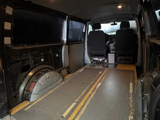 2018 volkswagen kombi transporter - afbeelding 11 van  24