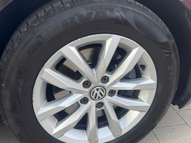 2018 volkswagen passat business berline - automaat - panorama - ergocomfort - afbeelding 4 van  36
