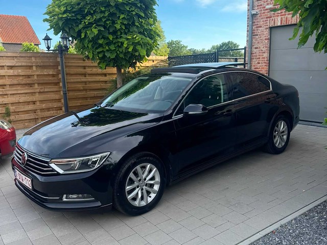 2018 volkswagen passat business berline - automaat - panorama - ergocomfort - afbeelding 12 van  36
