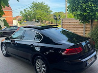 2018 volkswagen passat business berline - automaat - panorama - ergocomfort - afbeelding 23 van  36