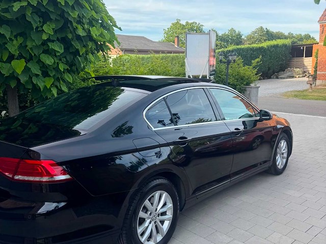 2018 volkswagen passat business berline - automaat - panorama - ergocomfort - afbeelding 33 van  36