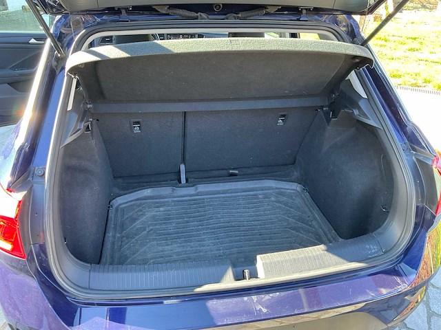 2018 volkswagen t-roc personenauto - afbeelding 16 van  38