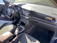 2018 volkswagen t-roc personenauto - afbeelding 19 van  38