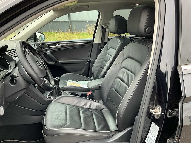 2018 volkswagen tiguan allspace 4x4 personenauto's - afbeelding 1 van  13