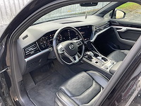 2018 volkswagen touareg 3.0 tdi v6 lichte vracht - afbeelding 18 van  54