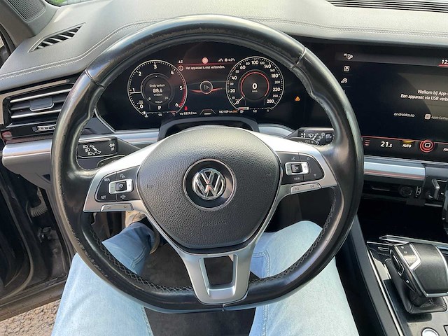 2018 volkswagen touareg 3.0 tdi v6 lichte vracht - afbeelding 22 van  54