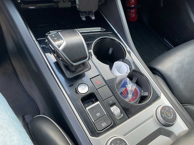 2018 volkswagen touareg 3.0 tdi v6 lichte vracht - afbeelding 28 van  54