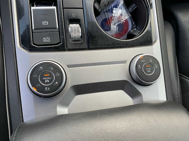 2018 volkswagen touareg 3.0 tdi v6 lichte vracht - afbeelding 29 van  54