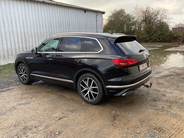2018 volkswagen touareg 3.0 tdi v6 lichte vracht - afbeelding 34 van  54