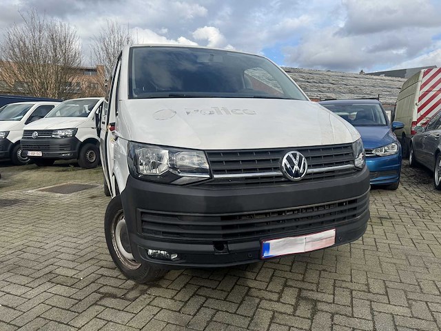 2018 volkswagen transporter 165227km - afbeelding 8 van  15