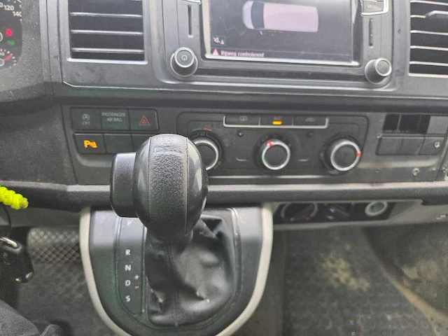 2018 volkswagen transporter kombi - 7hc - personenauto - afbeelding 8 van  23