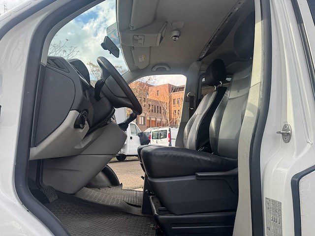 2018 volkwagen transporter combi - afbeelding 9 van  14