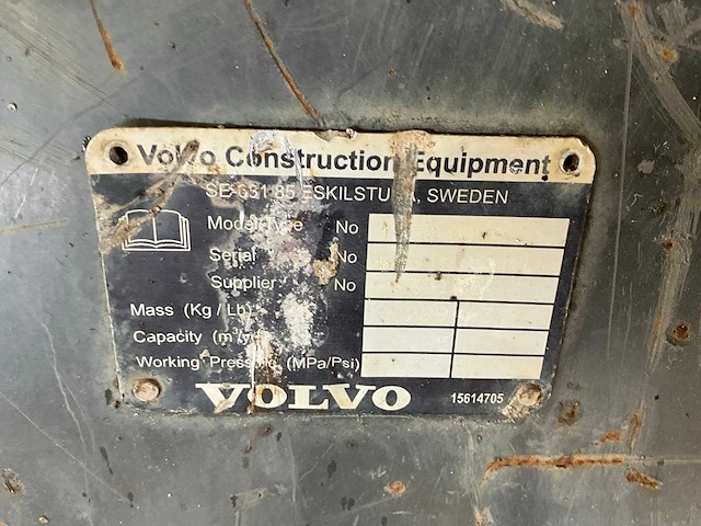 2018 volvo l25f wiellader - afbeelding 1 van  30
