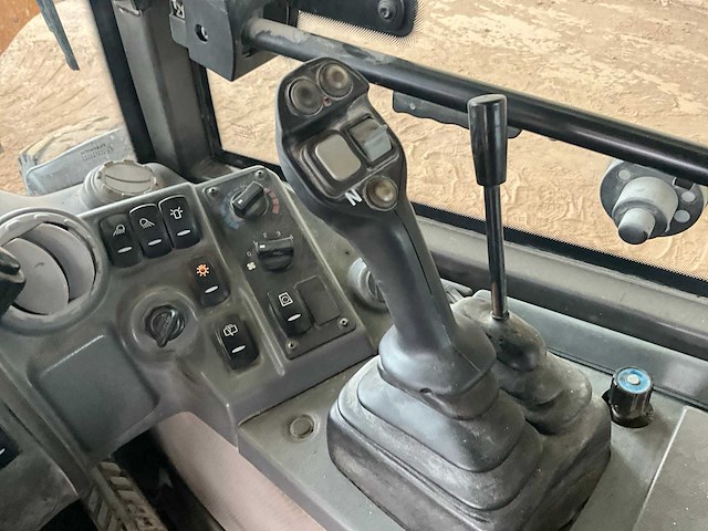 2018 volvo l25f wiellader - afbeelding 3 van  30