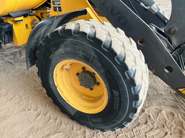 2018 volvo l25f wiellader - afbeelding 21 van  30