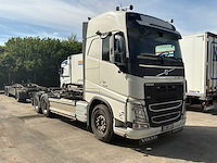 2018 volvo truck container transporter dubbele aanhanger - afbeelding 6 van  71