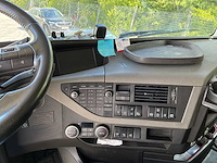 2018 volvo truck container transporter dubbele aanhanger - afbeelding 20 van  62