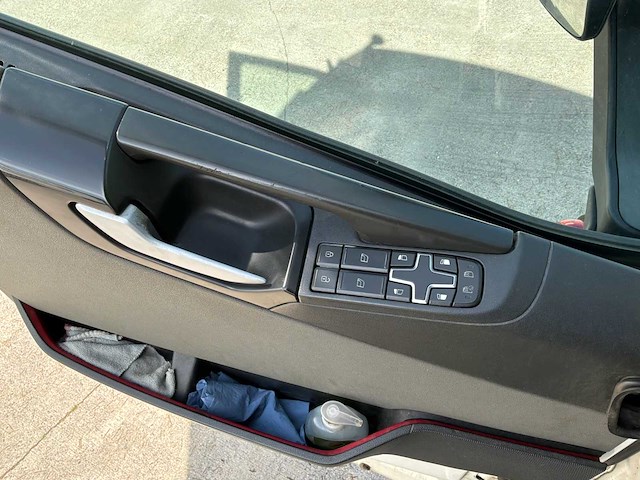 2018 volvo truck container transporter dubbele aanhanger - afbeelding 29 van  62