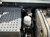 2018 volvo truck container transporter dubbele aanhanger - afbeelding 33 van  62