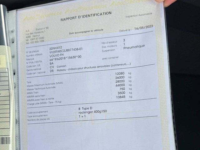 2018 volvo truck container transporter dubbele aanhanger - afbeelding 57 van  62