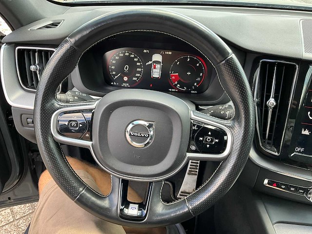 2018 volvo xc60 personenauto - afbeelding 5 van  28