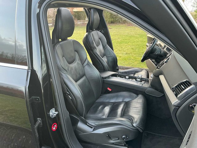 2018 volvo xc90 t8 twin engine personenauto - afbeelding 14 van  47