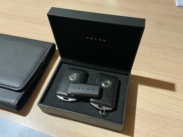 2018 volvo xc90 t8 twin engine personenauto - afbeelding 41 van  47