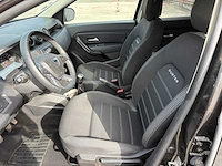 2019 - dacia - duster - 1.3i - 16v turbo tce 150 - car - afbeelding 21 van  22