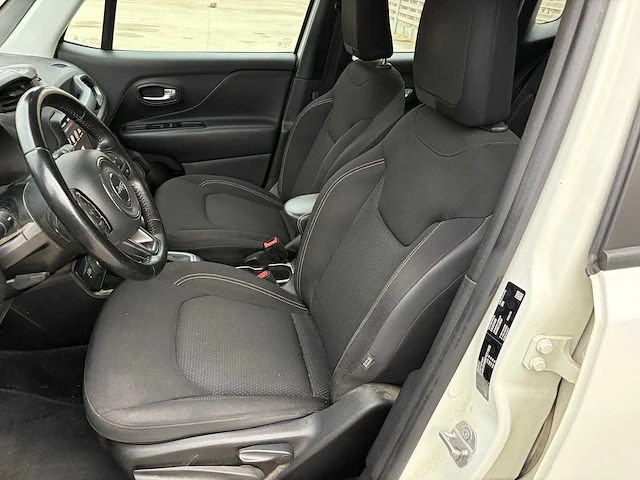 2019 - jeep - renegade - phase 2 2.0 jtd - 16v turbo 4x4 - car - afbeelding 25 van  26