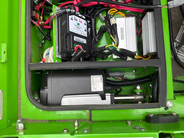 2019 - mean green - majoris - ride on lawn mower - afbeelding 10 van  15