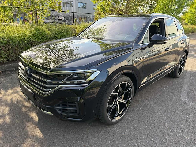 2019 - volkswagen touareg - 3.0 tsi r-line 4motion - suv - afbeelding 16 van  28