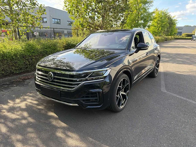 2019 - volkswagen touareg - 3.0 tsi r-line 4motion - suv - afbeelding 1 van  28