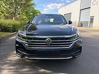 2019 - volkswagen touareg - 3.0 tsi r-line 4motion - suv - afbeelding 24 van  28