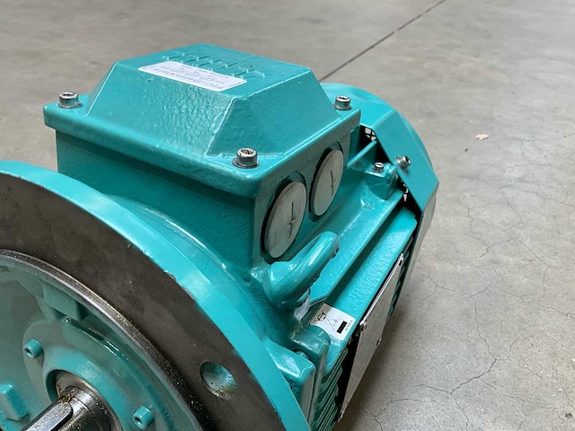 2019 abb elektromotor 2,2 kw (ongebruikt) - afbeelding 2 van  10