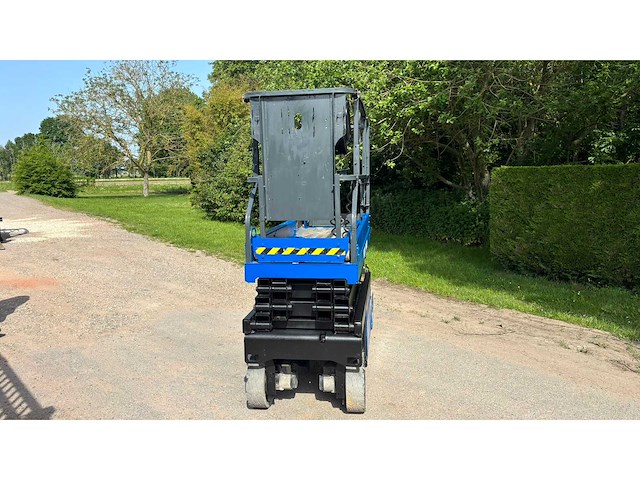 2019 aichi sv06e1nl compacte hoogwerker (42h!) - functioneel - afbeelding 3 van  7