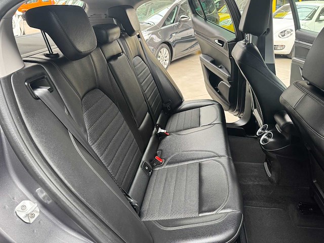 2019 alfa romeo stelvio q4 2.0 benzine - afbeelding 16 van  29