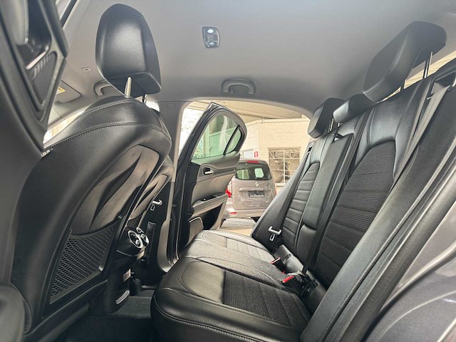2019 alfa romeo stelvio q4 2.0 benzine - afbeelding 15 van  29