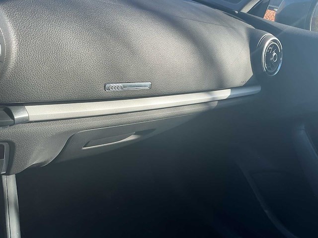 2019 audi a3 sportback personenautoú - afbeelding 29 van  32