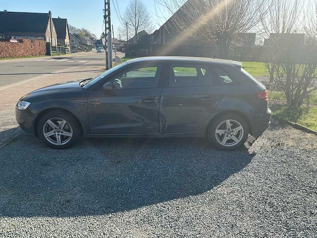 2019 audi a3 sportback personenautoú - afbeelding 17 van  32