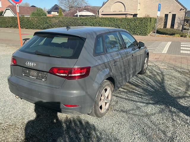 2019 audi a3 sportback personenautoú - afbeelding 21 van  32
