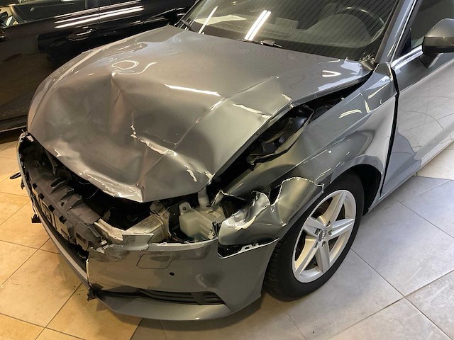 2019 audi a3 sportback schadewagen - afbeelding 8 van  34