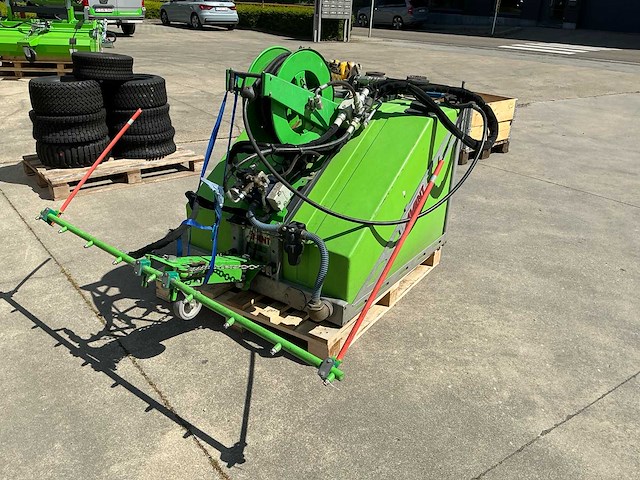 2019 avant 560l hydraulisch hogedrukreiniger - afbeelding 1 van  9