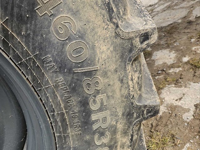 2019 berthoud 4200 veldspuit - afbeelding 12 van  13