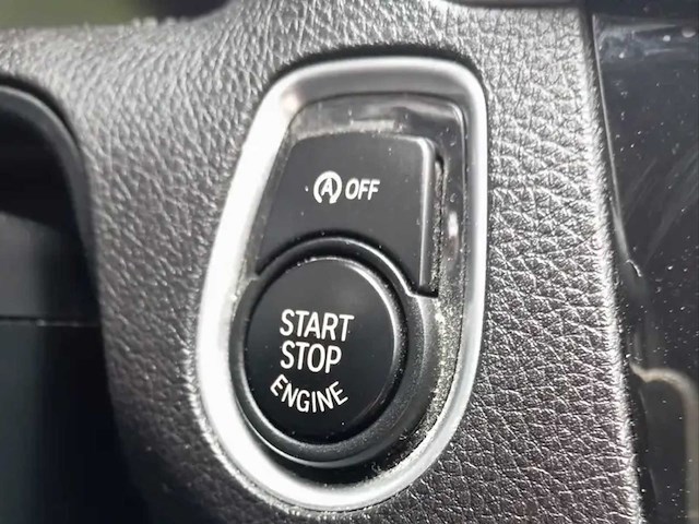 2019 bmw 118i hatchback personenauto - afbeelding 16 van  50