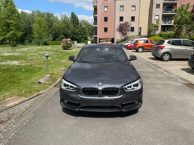 2019 bmw 118i hatchback personenauto - afbeelding 34 van  50