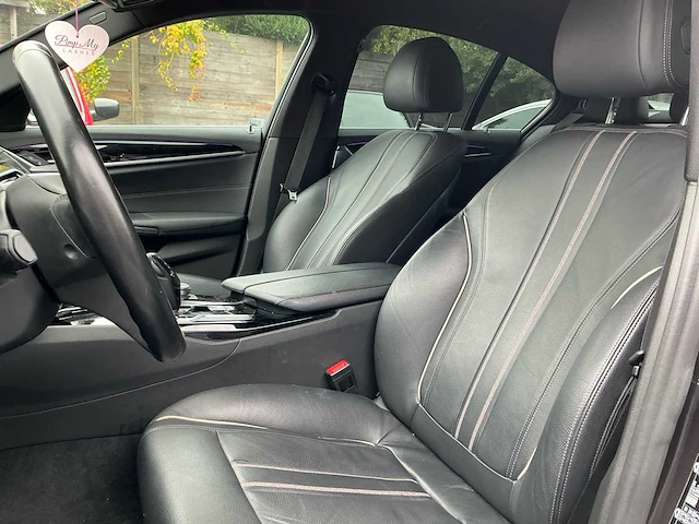 2019 bmw 520i g5l personenauto - afbeelding 17 van  19