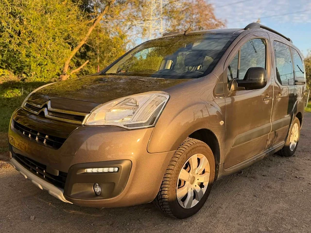 2019 citroën berlingo multispace 1.2 puretech – 110 pk – navi – trekhaak - afbeelding 1 van  34