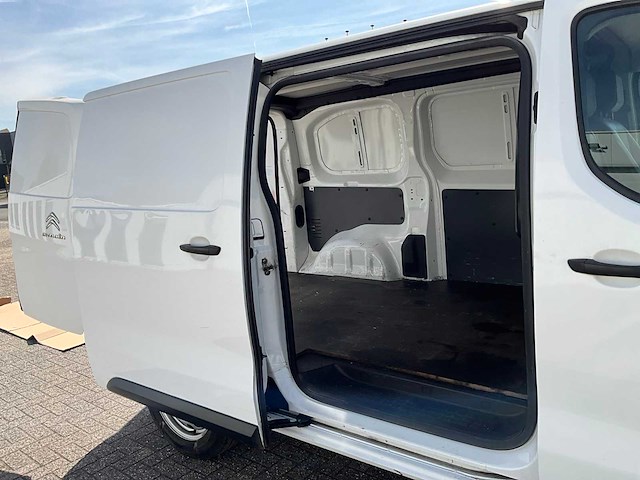 2019 citroën jumpy lichte vrachtwagen - afbeelding 12 van  29