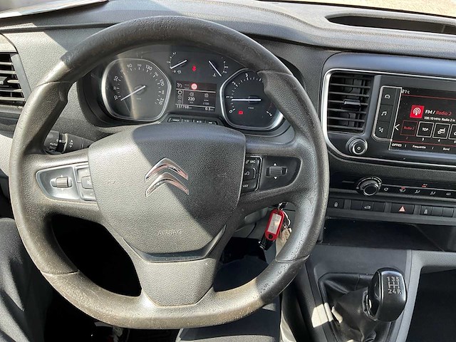 2019 citroën jumpy lichte vrachtwagen - afbeelding 3 van  32