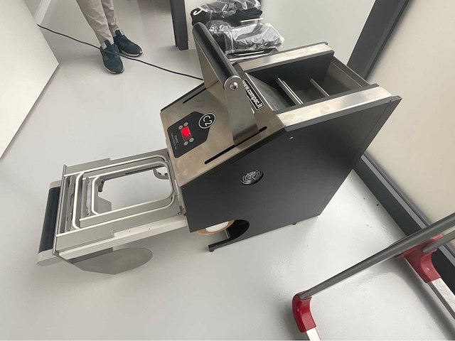 2019 compac srl c2h05 vacuümsealer - afbeelding 2 van  7